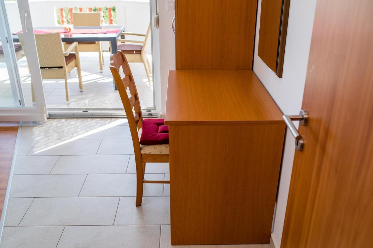 Zeljko Apartment Lopar