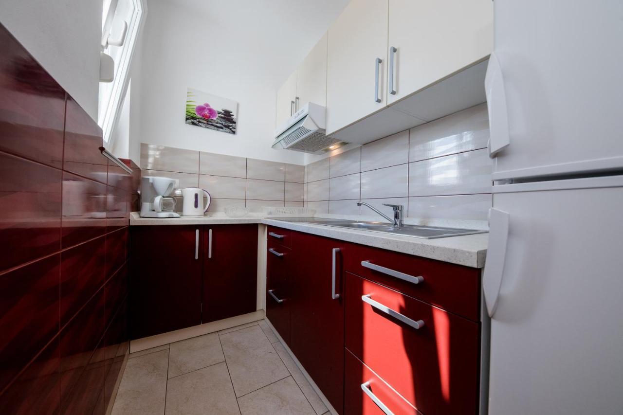 Zeljko Apartment *