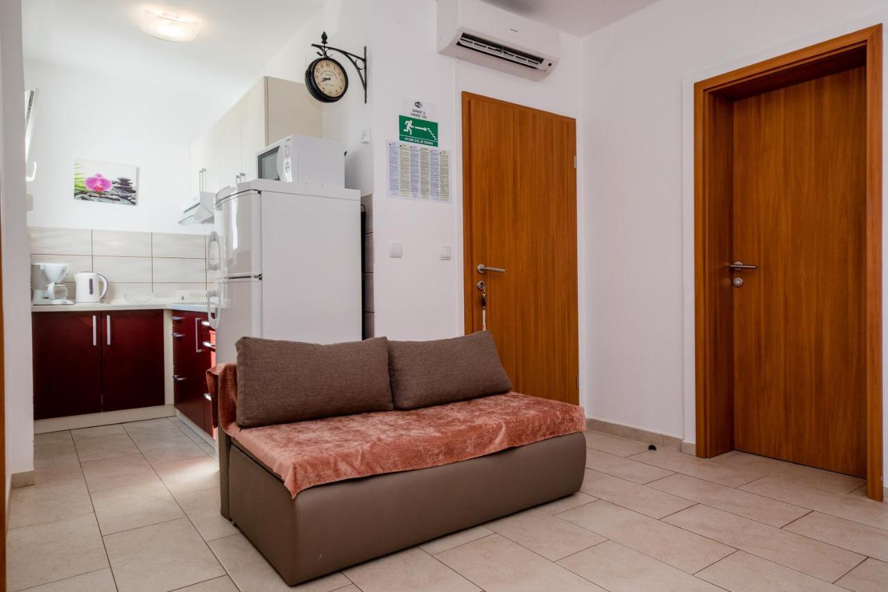 Zeljko Apartment